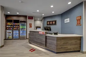 TownePlace Suites by Marriott Houston Hobby Airport - Réception