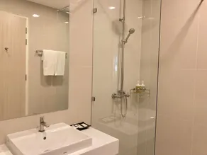 Porestva Hotel Sriracha - Salle de bain