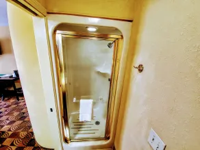 Quality Inn Brunswick Cleveland South - Salle de bain