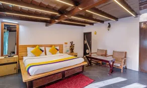 Itsy Hotels Shri Gv Inn, 600 Mtrs From Tiffin Top - Room