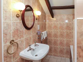 Freesia Cottage - Bad