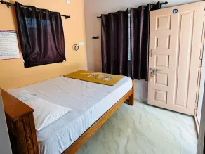 Bhairavi Homestay - Værelse