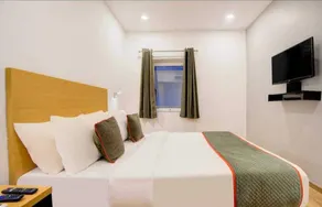 HOTEL VIVEK - Room