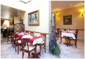 Hôtel Poussin - Restaurant