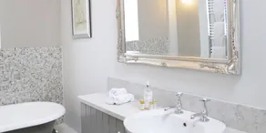 The Swallows Rest Bed & Breakfast - Baño