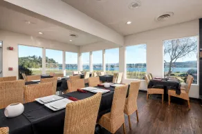 Waldport Bayfront Hotel & Restaurant - Restaurant