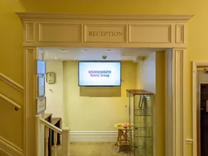 The Grove Hotel - Reception
