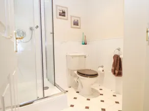 19 Quayside Walk - Baño