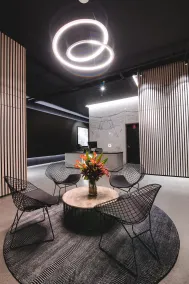 Iconic Kirra Beach Resort - Hall