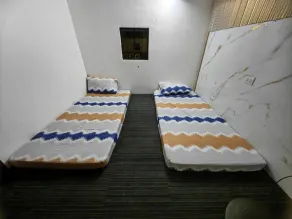 Luna Modern Guesthouse Loft House up and Down - Chambre