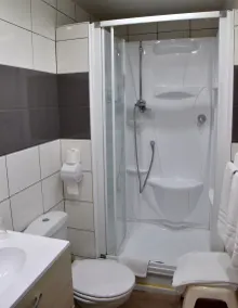 Hotel des Lauriers Roses - Bathroom