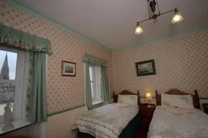 Bellevue Guest House - Værelse