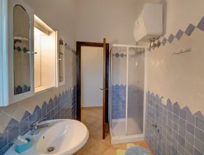 Die fantastische Residenza Badus mit zwei Schlafzimmern bietet Platz für sechs P - Badezimmer