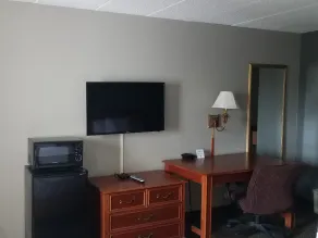 Americas Best Value Inn St. Louis Downtown - Room