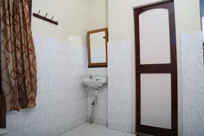 Thangam Balaji guest house-Teynampet - Salle de bain