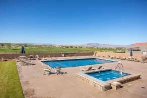 Chip Shot - Pool