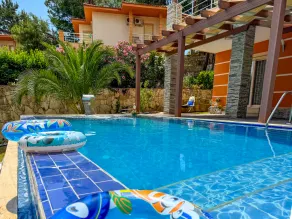 Villa Siesta Kusadasi - Piscina