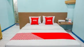 Grha Blue Sky Syariah RedPartner - Room