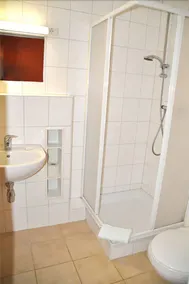 Hotel Auerhahn - Bathroom