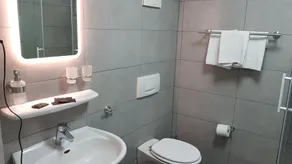 City House Alpeneck - Bathroom