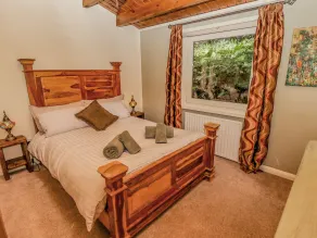 Lakeside Lodge Retreat - Room