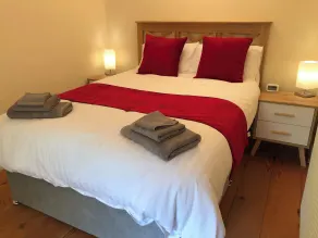 Idyllic Location, Stunning Views, Relax Refresh in Peace Comfort - Værelse