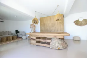 Life Suites - Reception