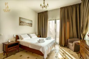 Oak Leaf Residences - Room