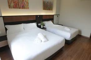 Monaco Hotel - Chambre