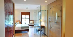 Eden Island, Beach front, Luxury, 3 Bed Ensuite, WiFi - Camera