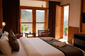 The Green Solitude - 4 Star Luxury Resort - Room