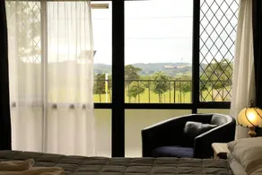 Drury Motor Lodge - Room