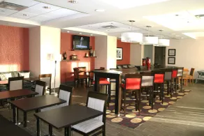 Hampton Inn by Hilton Fort Saskatchewan - Réception