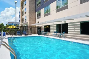 Holiday Inn Express & Suites Brunswick by IHG - Piscine