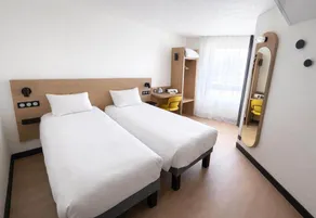 B&B HOTEL Orléans Centre Foch - Værelse