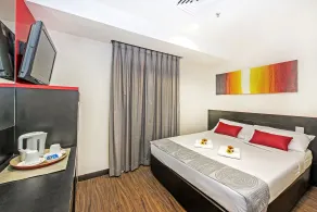 Hotel 81 Heritage - Room