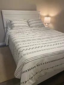 Serene and Stylish House Rental in Brighton, Saskatoon - Room