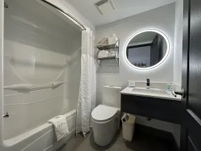 Quality Inn - Salle de bain