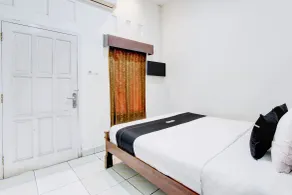 Hotel Terang Bulan - Zimmer