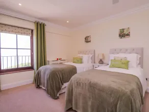 Pentire House - Room