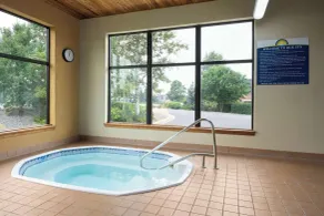 Days Inn & Suites by Wyndham Bozeman - Piscine