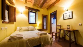 Piedra Abierta - Habitación