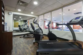 Comfort Suites Richmond - Fitness facility