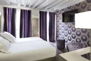 Hôtel Jacques De Molay - Chambre