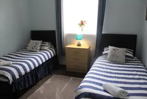 The Vale Apart Hotel - Chambre