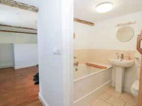 Secret Garden Cottage - Badeværelse