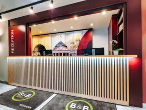 B&B HOTEL Wiesbaden-Hbf - Hall