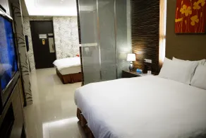 Skylight bnb - Room