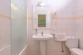 Aparthotel Nuramar - Badezimmer