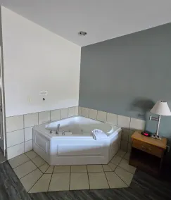 Whitesboro Inn & Suites - Badezimmer